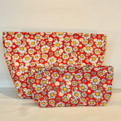 Trousse de maquillage ou trousse à crayons