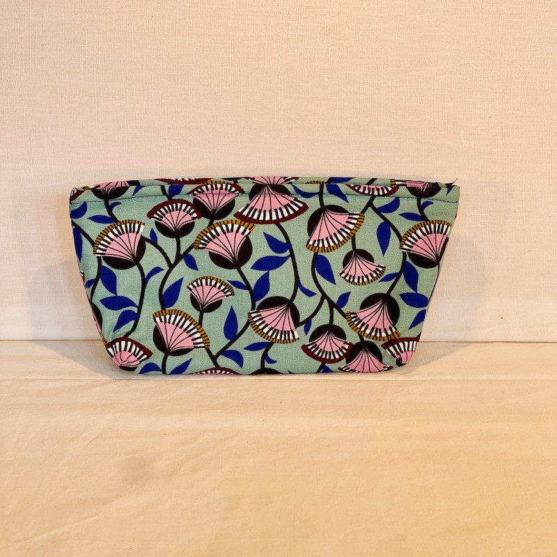 Trousse de maquillage ou trousse à crayons