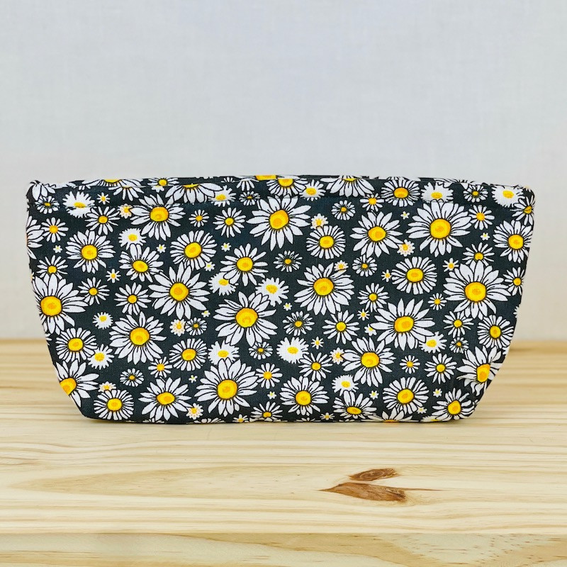 Trousse de maquillage ou trousse à crayons